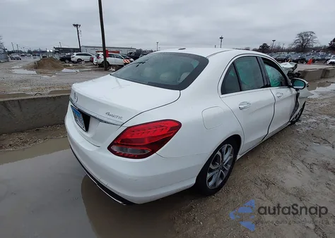 2018 Mercedes-Benz C 300 4Matic from USA, damaged, VIN 55SWF4KB4JU258604
